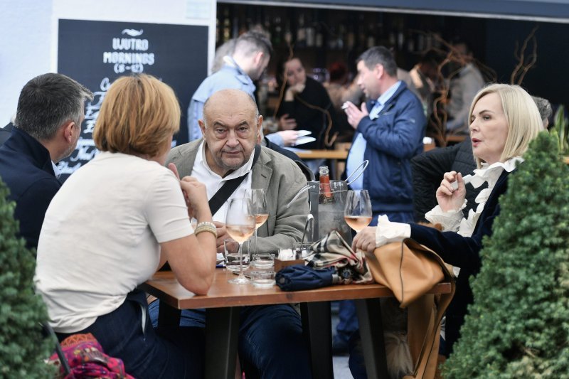 Proslava 40. godišnjice Galerije Buljat u Dežmanovom prolazu