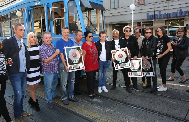 Prljavo kazalište u tramvaju promovirali nadolazeći koncert u zagrebačkoj Areni