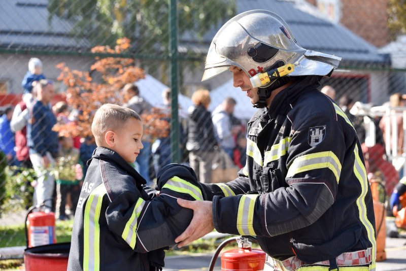 Zagreb: Dan otvorenih vrata Javne vatrogasne postrojbe Grada Zagreba