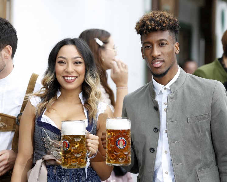 Kingsley Coman sa suprugom Sephorom