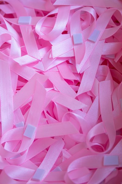 Dubrovnik: Održana Ružičasta subota na Stradunu posvećena važnost ranog otkrivanja raka dojke