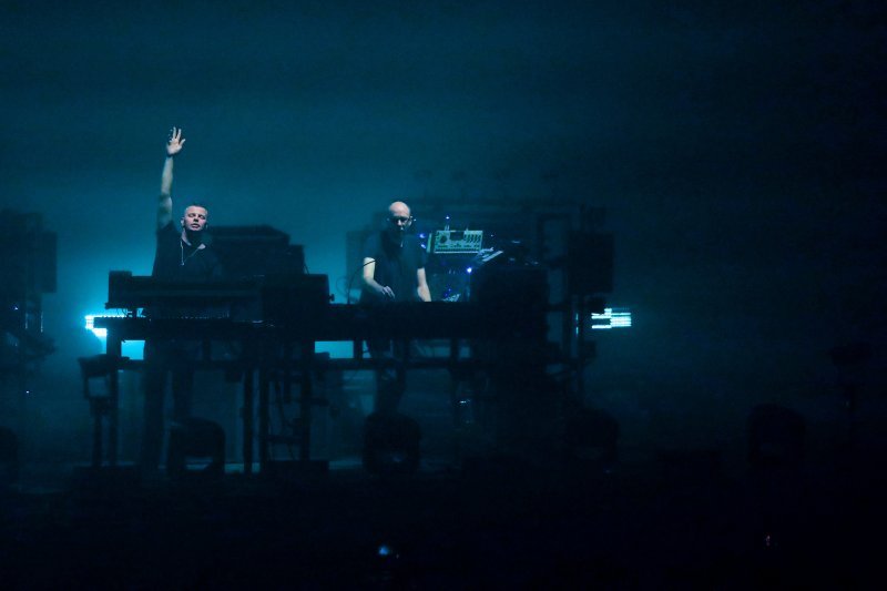 The Chemical Brothers nastupili u Domu sportova