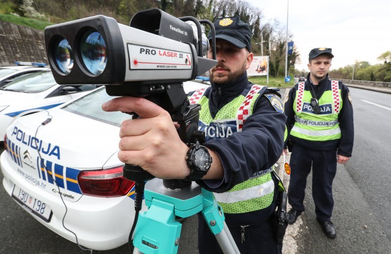 Prijavite prometne gužve, zastoje i policijske radare