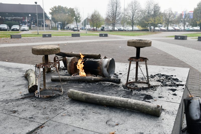 Uništen spomenik braniteljima u Sisku