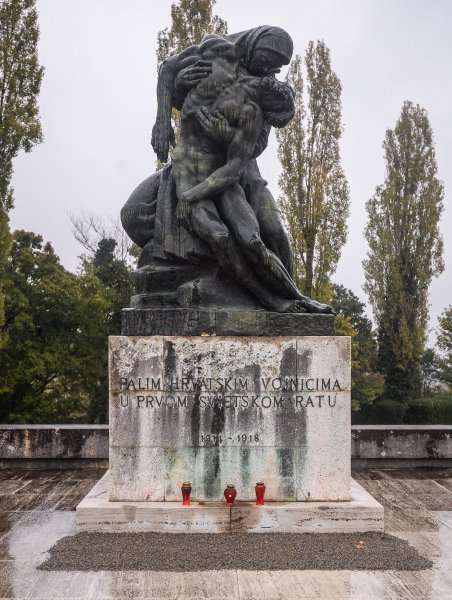 Spomenik Palim hrvatskim vojnicima u Prvom svjetskom ratu