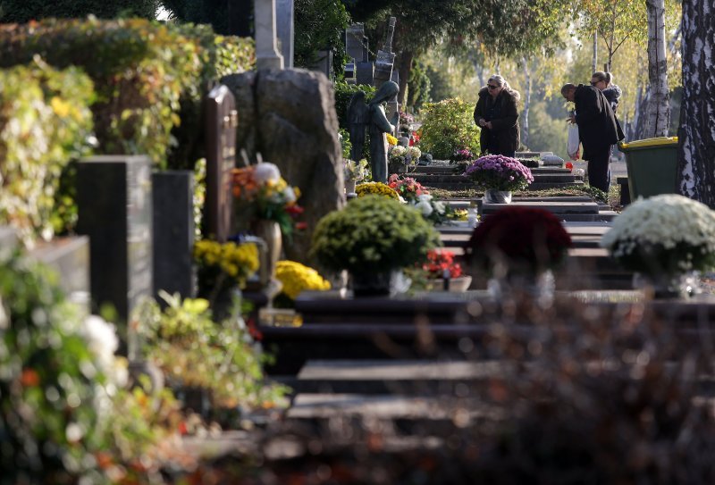 Blagdan Svih svetih na zagrebačkom Mirogoju