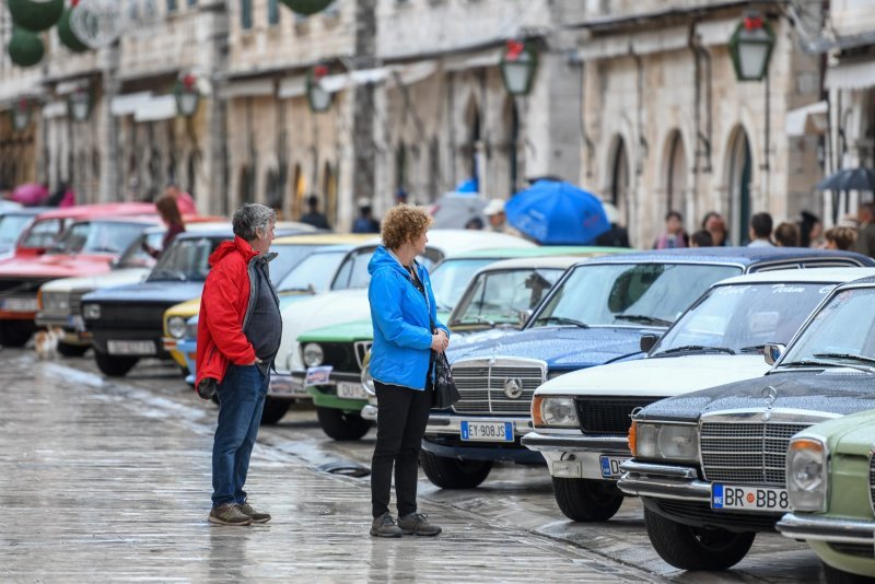 Oldtimeri na Stradunu