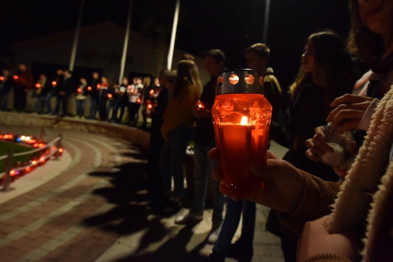 Mještani Vodica odali počast žrtvama Vukovara i Škabrnje