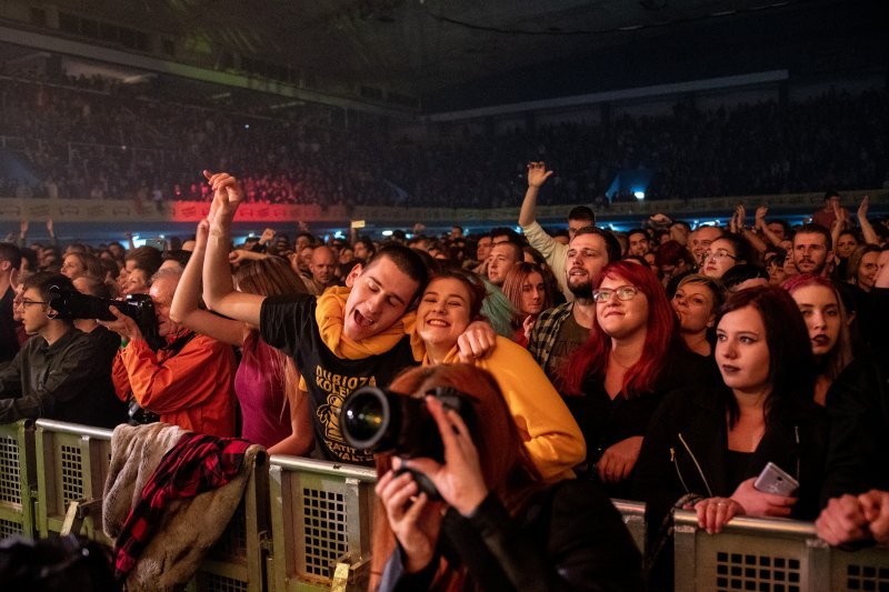 U Domu sportova održan 15. Pozitivan koncert