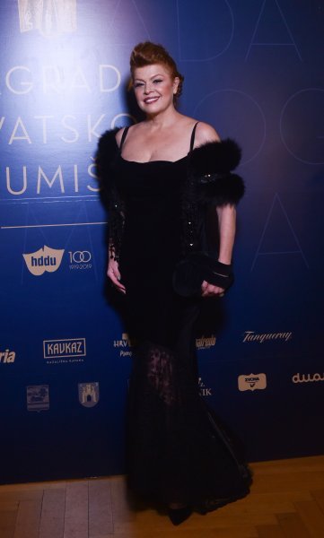 Mia Begović