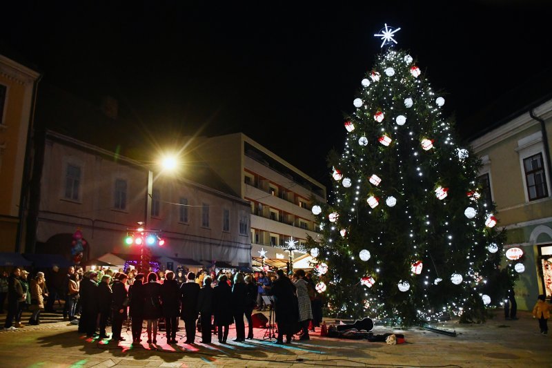 Advent u Sisku