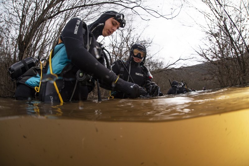 Zaron u jezero Ponikve