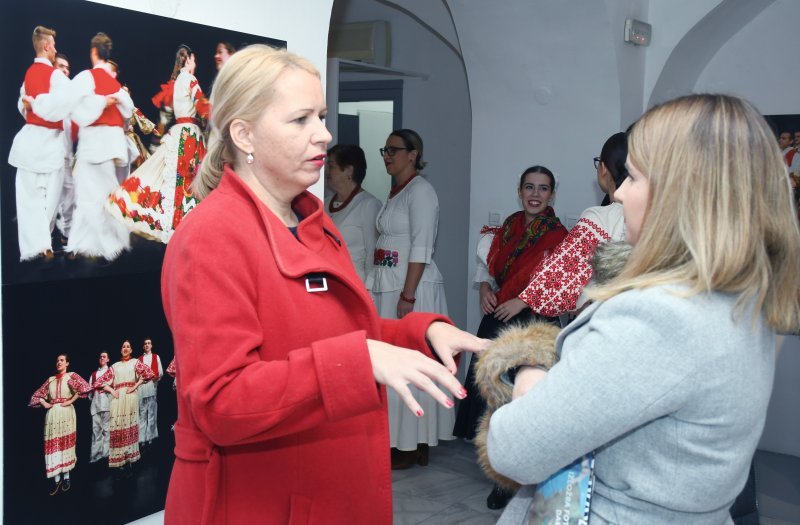 Izložba fotografija Darka Rička 'Posavačko dete'