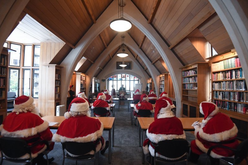 Škola za Djedove Mrazove