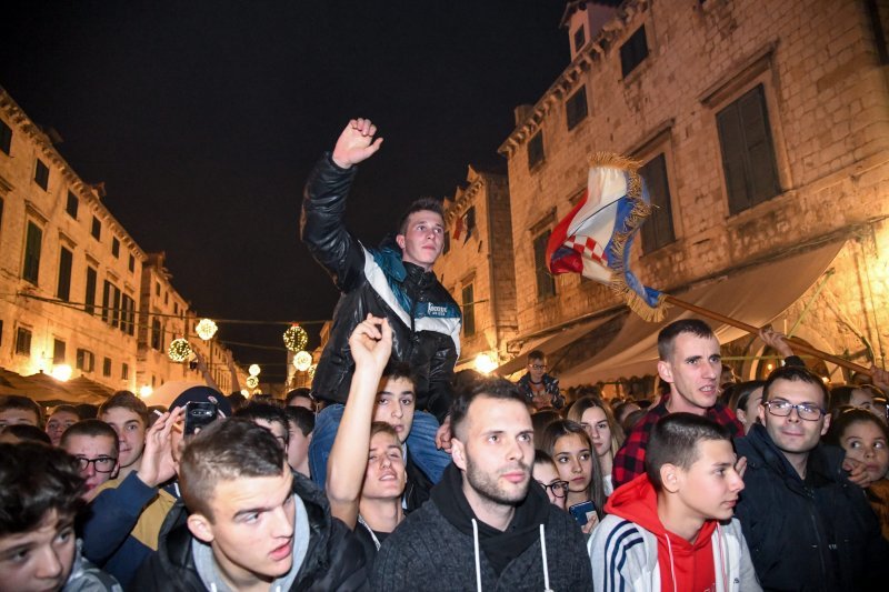 Koncert Marka Perkovića Thompsona na Stradunu povodom Dana branitelja