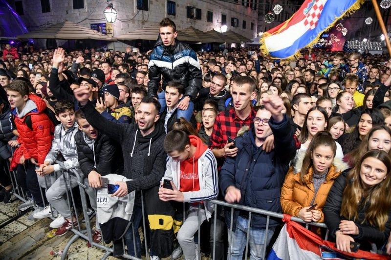 Koncert Marka Perkovića Thompsona na Stradunu povodom Dana branitelja