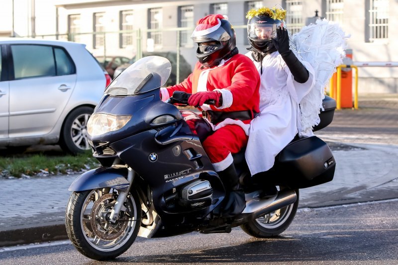 Motorizirani Djedovi Mrazovi u Poljskoj