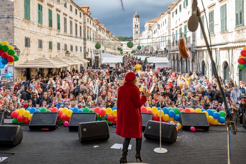 Humanitarna manifestacija Torta party u organizaciji Turističke zajednice Dubrovnika