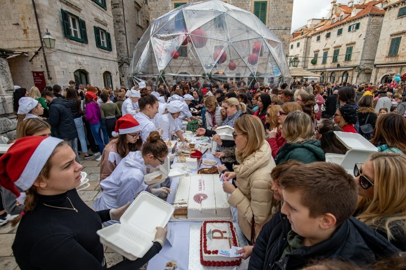 Humanitarna manifestacija Torta party u organizaciji Turističke zajednice Dubrovnika