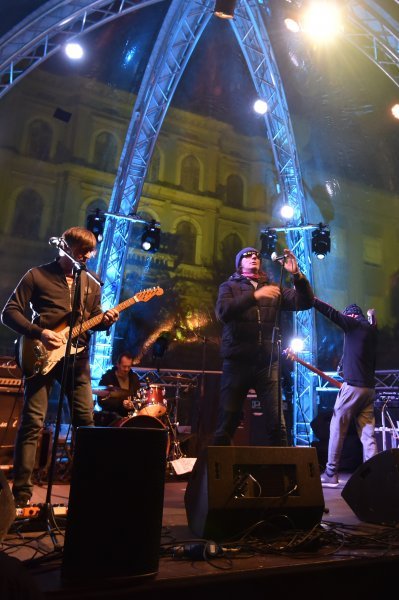 Pula: Koncert Psihomodo Popa na Portarati okupio veliki broj Puljana