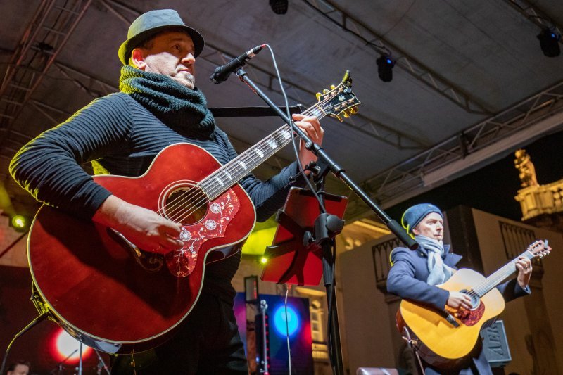 Neno Belan u sklopu Dubrovačkog zimskog festivala nastupio na Stradunu