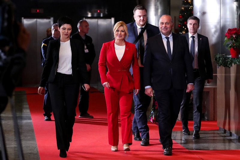 Kolinda Grabar Kitarović stigla na sučeljavanje