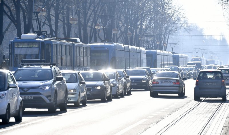 Zagreb pod opasom zbog europske kreme, gužve u prometu