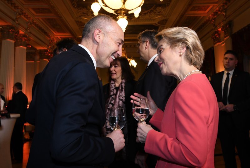 Ursula von der Leyen i Damir Krstičević