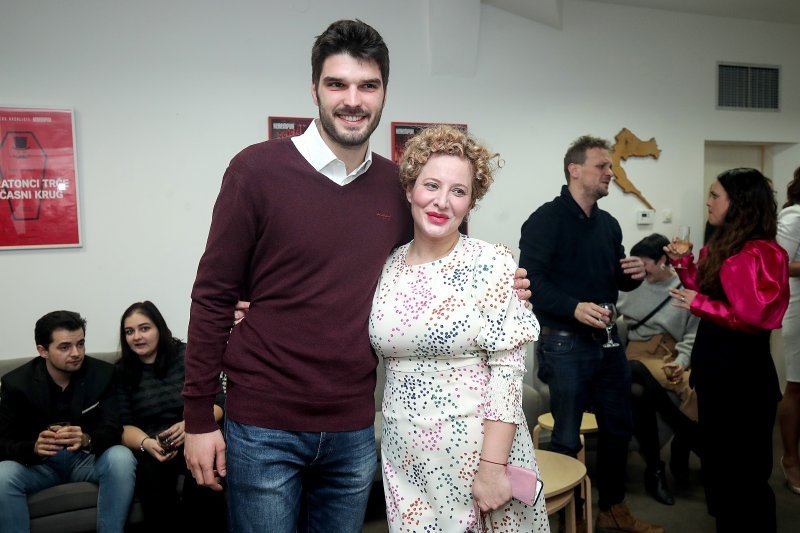 Marko Todorović, Linda Begonja