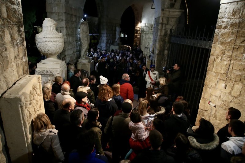 Obilazak Arheološkog muzeja u Splitu u Noći muzeja