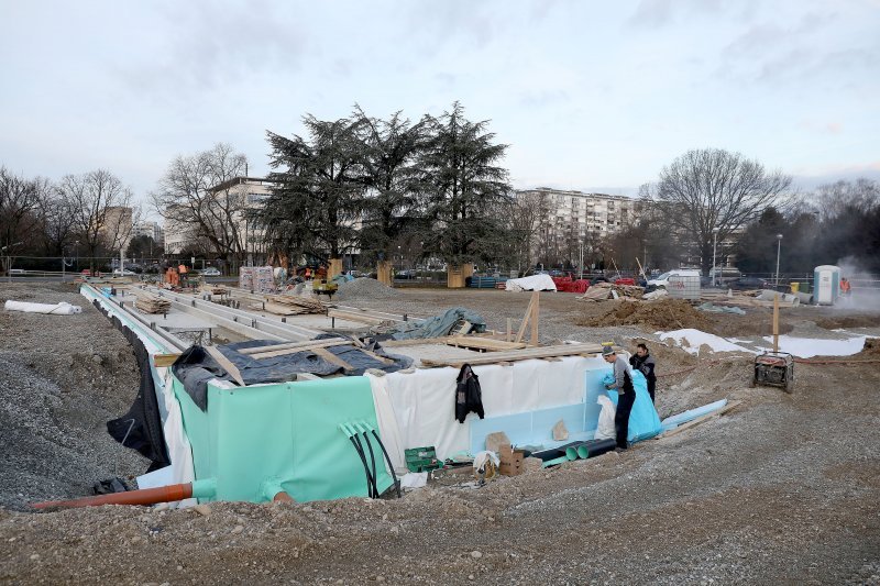 Radovi na izgradnji Spomenika domovini ispred KD Vatroslav Lisinski