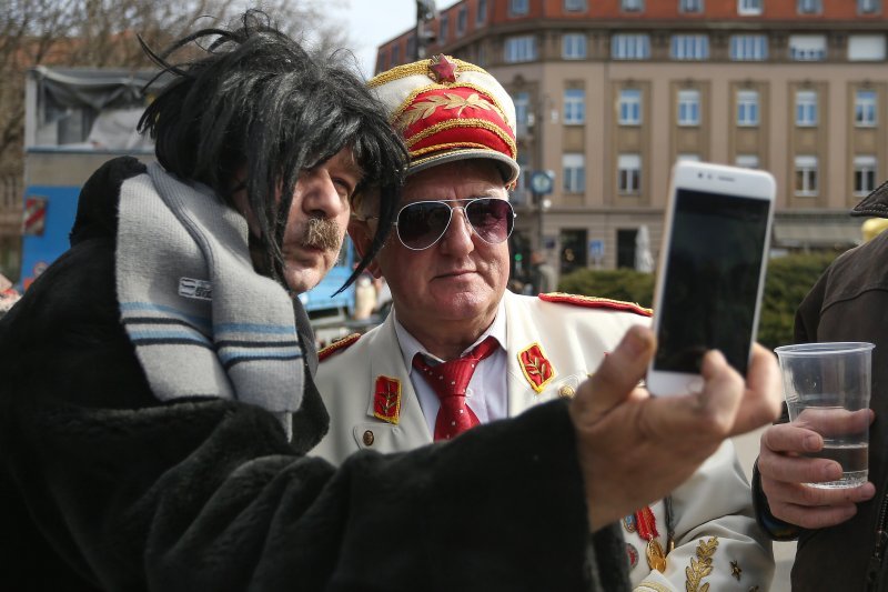 Zagreb: Vesela fašnička povorka prodefilirala je centrom grada