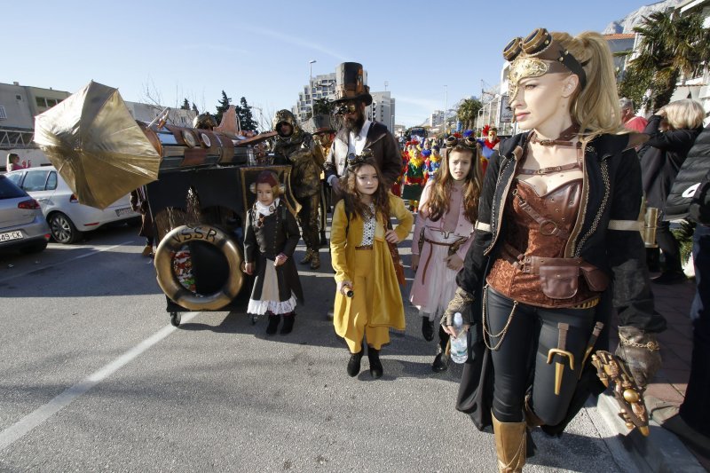 Tradicionalni Veliki makarski Karneval