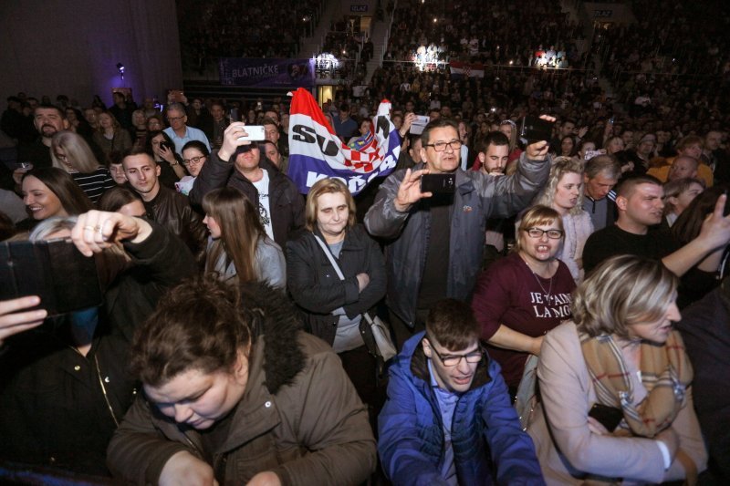 Osijek: Mate Bulić nastupio u dvorani Gradski vrt