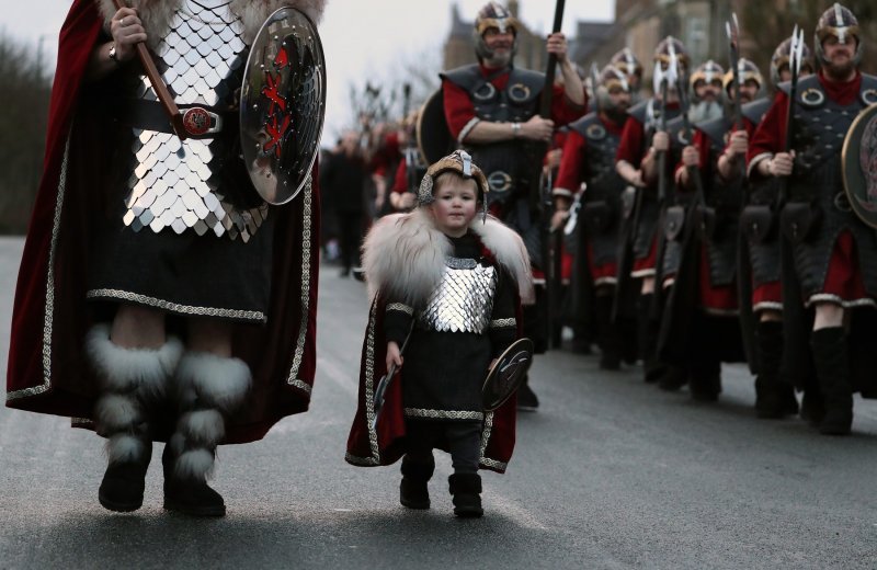 Vikinški festival Up Helly Aa u Lerwicku