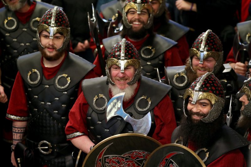 Vikinški festival Up Helly Aa u Lerwicku