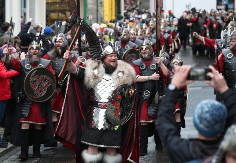 Vikinški festival Up Helly Aa u Lerwicku