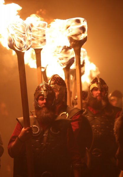 Vikinški festival Up Helly Aa u Lerwicku