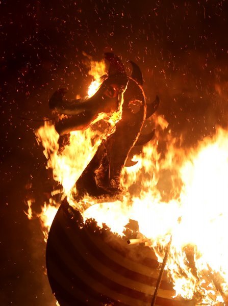 Vikinški festival Up Helly Aa u Lerwicku