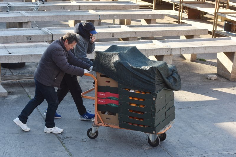 Šibenik: Odlukom Kriznog stožera zatvorene sve tržnice