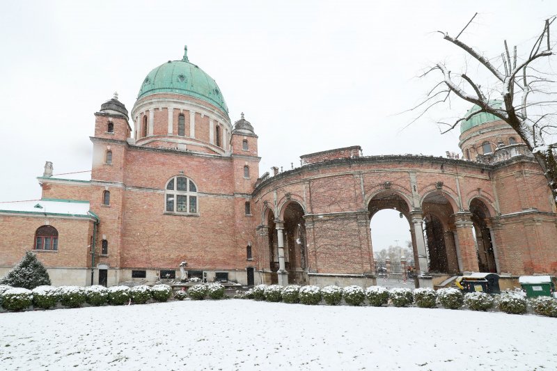 Zagreb: Posljedice potresa na Mirogoju