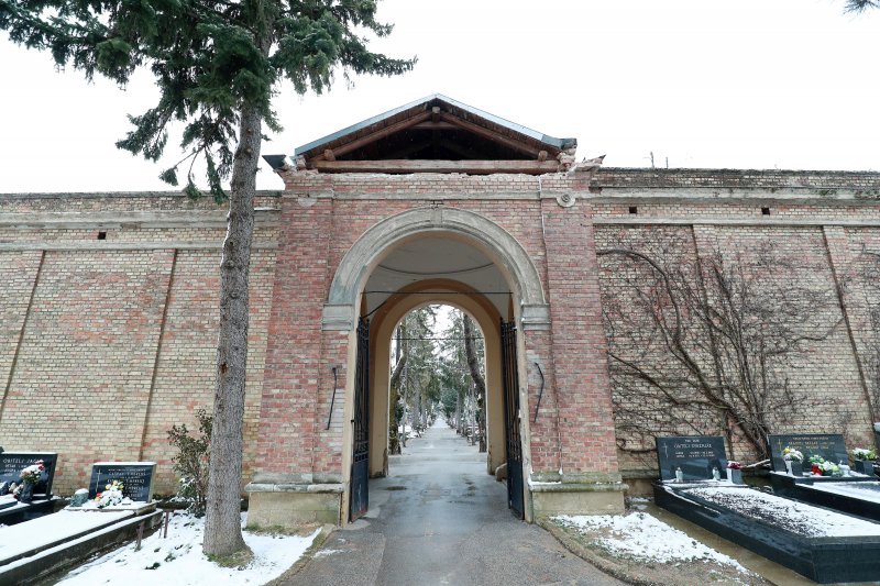 Zagreb: Posljedice potresa na Mirogoju