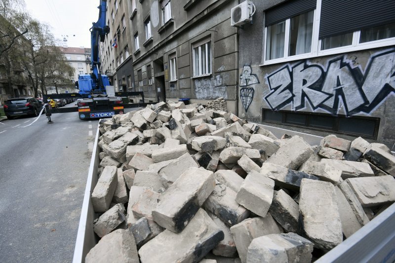 Zagreb - četvrti dan od razornog potresa