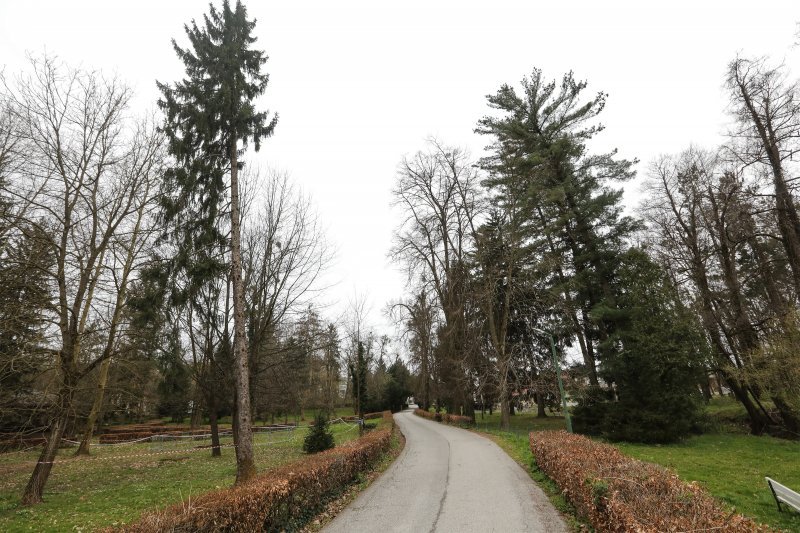 U Stubičkim Toplicama nakon potresa otvorila se rupa u zemlji