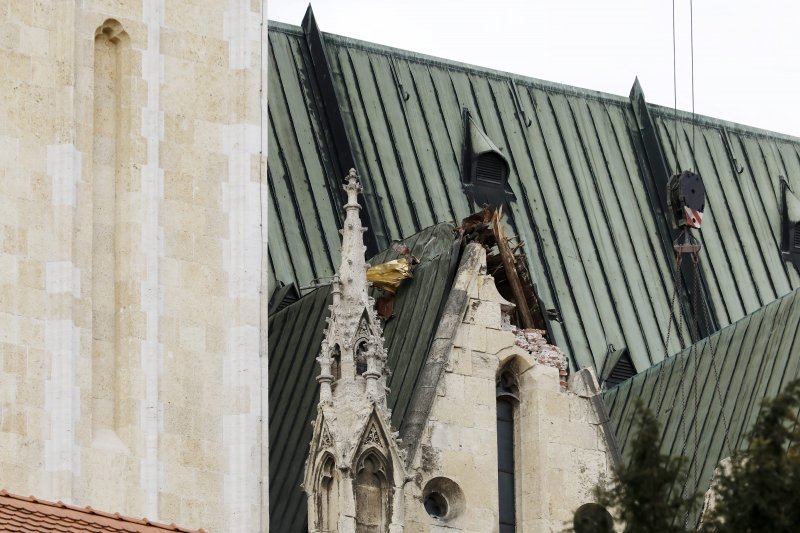 Ostatak križa s katedrale