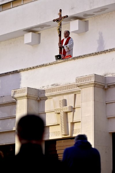 Veliki petak u splitskim župama