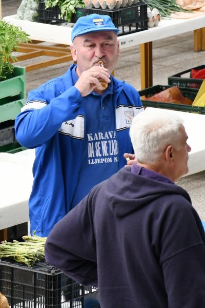 Subota na Gradskoj tržnici Sisak