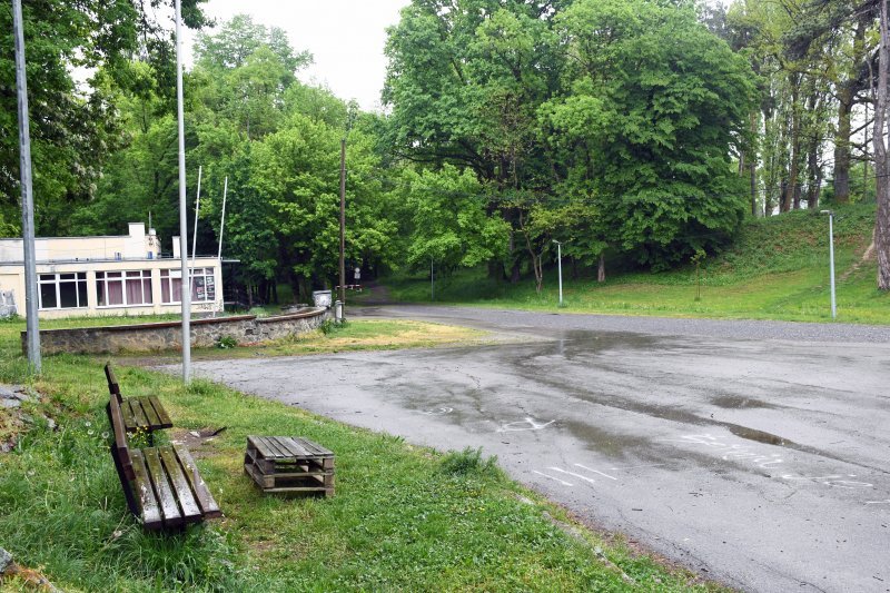 Sisak: Prazna park šuma Viktorovac na Međunarodni praznik rada