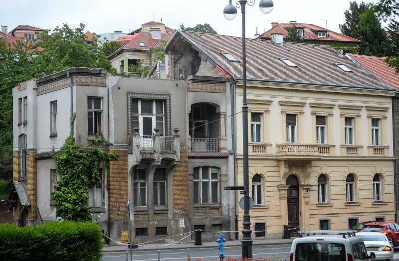 Rušenje secesijske vile na Ribnjaku