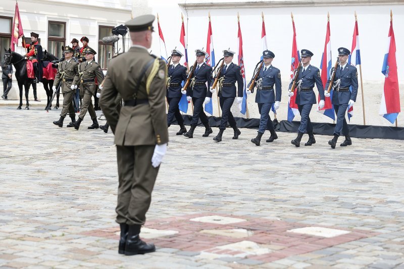 Zagreb: Svečano obilježavanje Dana državnosti na Trgu svetog Marka